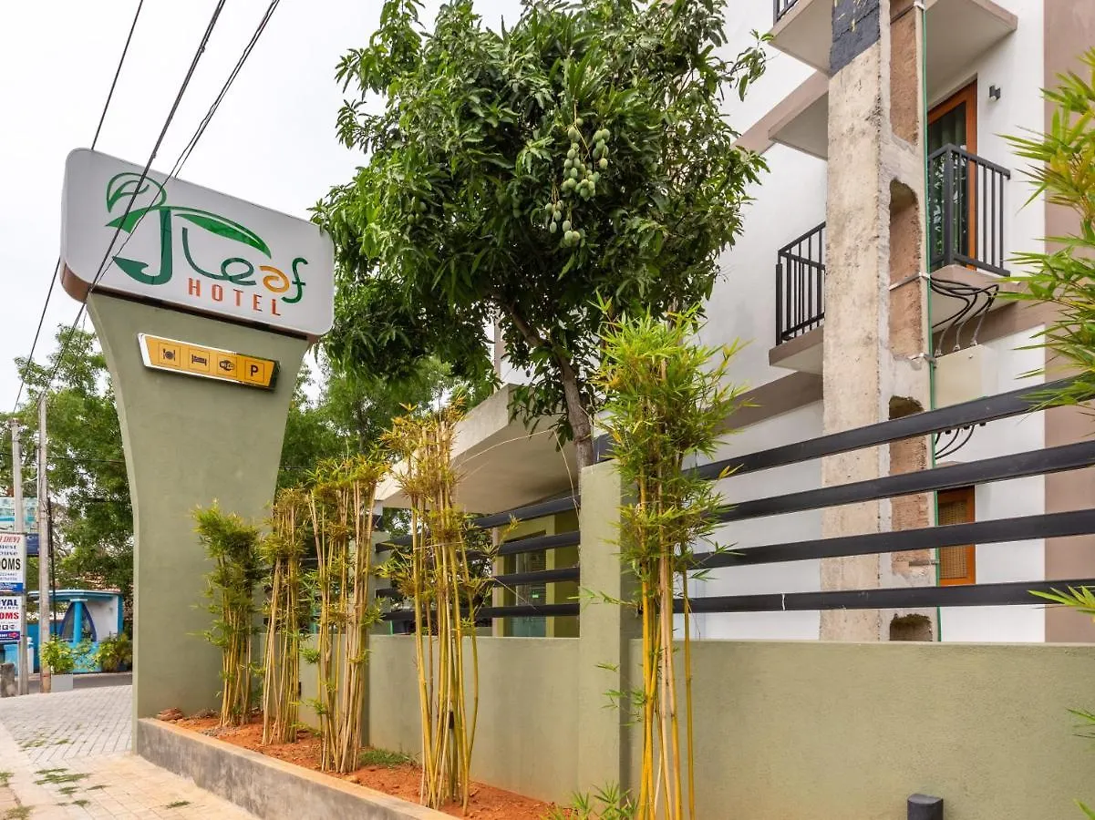 J Leaf Hotel Negombo